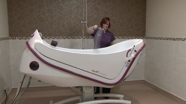 Transcare Variable Height Tilting Bath